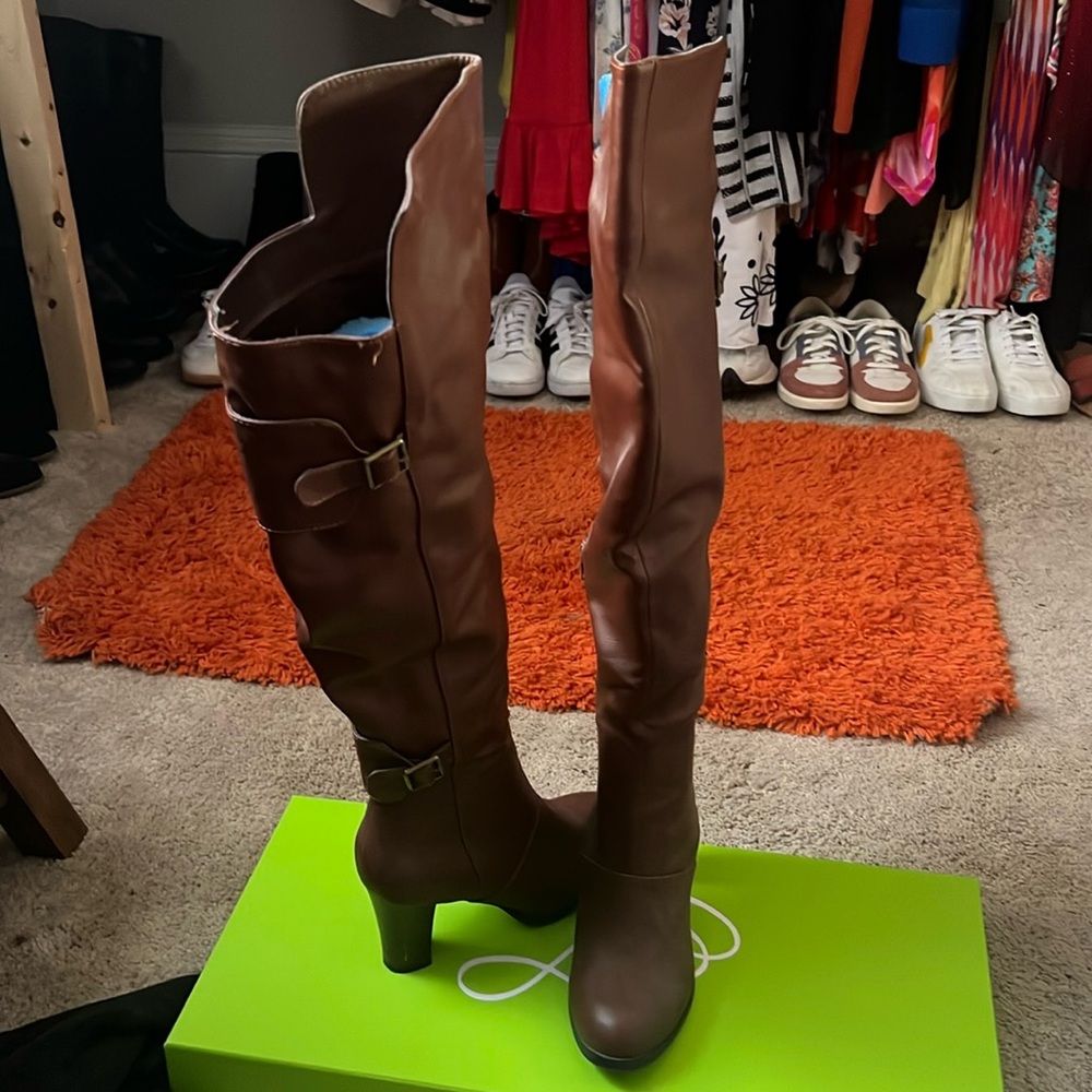 Brown boots